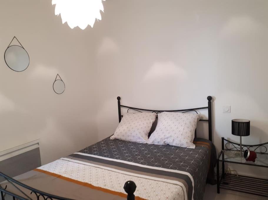 Mauleon Licharre: Au Coeur Du Pays Basque Apartment Bagian luar foto